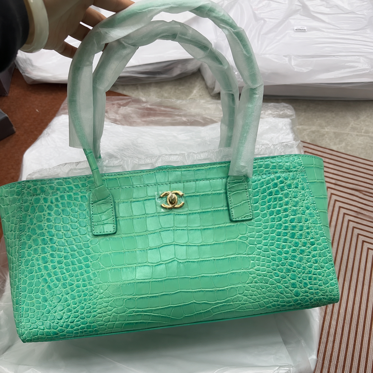 26SS crocodile bag